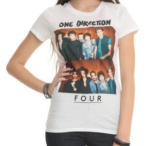 Hot Topic One Direction Four Girl's XL T-Shirt